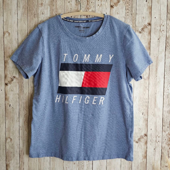 Tommy Hilfiger Tops - Tommy Hilfiger T-Shirt Blue S